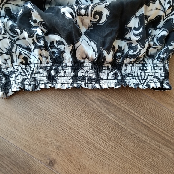 White House Black Market, Silk tassel front blouse, size S - Picture 7 of 12